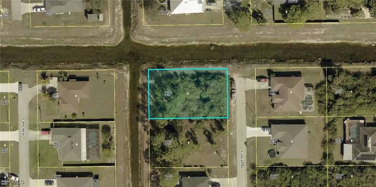 3100 Paula Ave., Lehigh Acres, FL 33976
