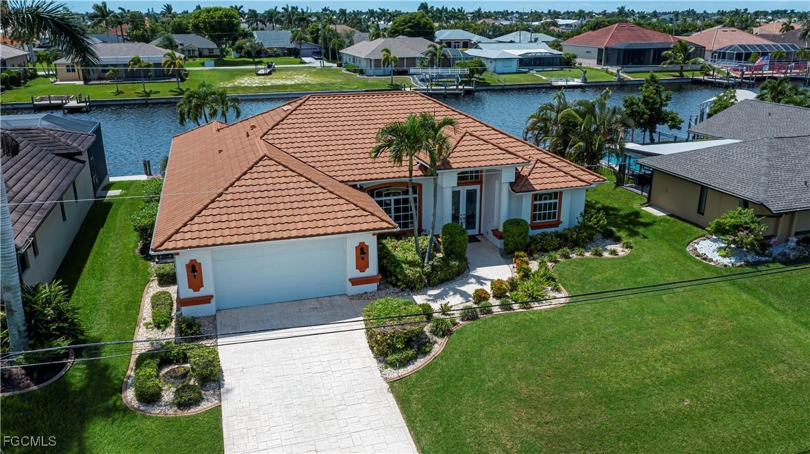 2516 SW 37th Ter., Cape Coral, FL 33914