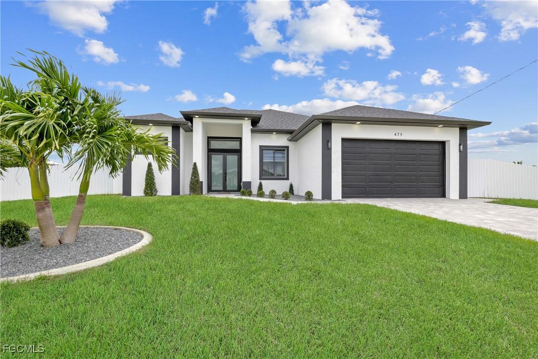 475 NE 2nd Pl., Cape Coral, FL 33909