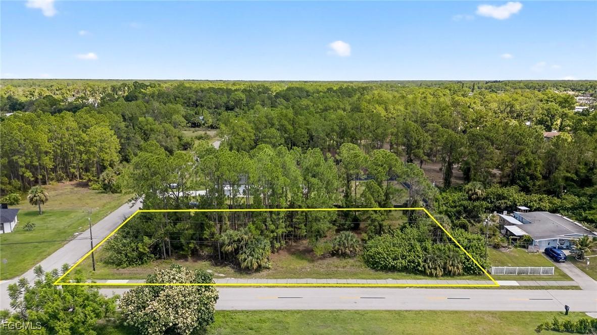 2003 E 6th St., Lehigh Acres, FL 33936