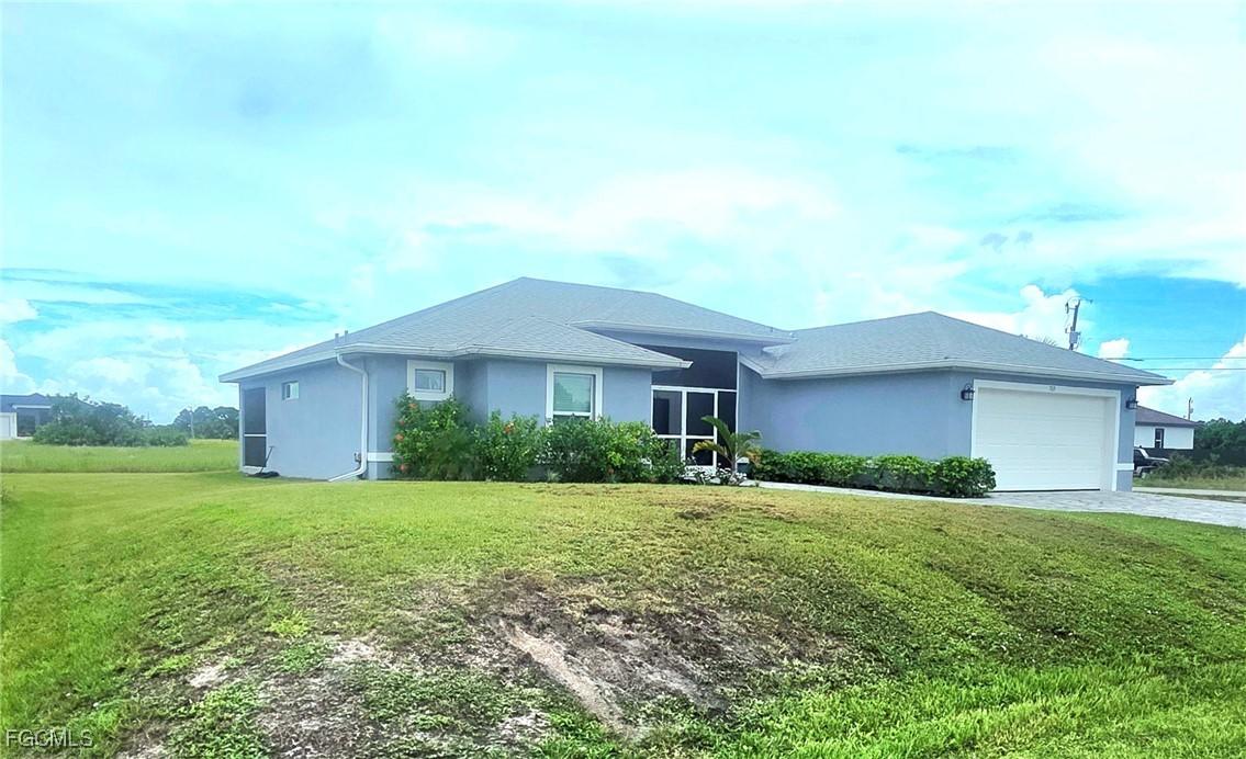 769 Demorest Ave., Lehigh Acres, FL 33974