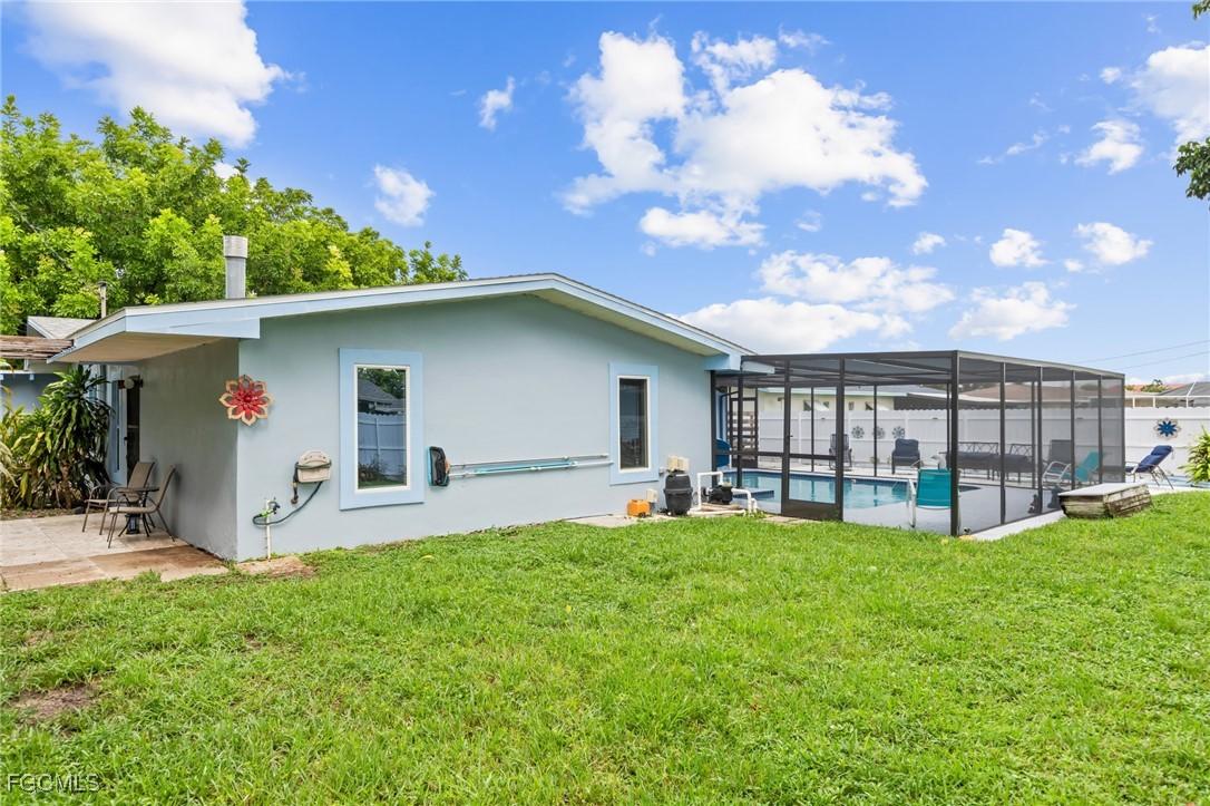 2705 SE 18th Pl., Cape Coral, FL 33904