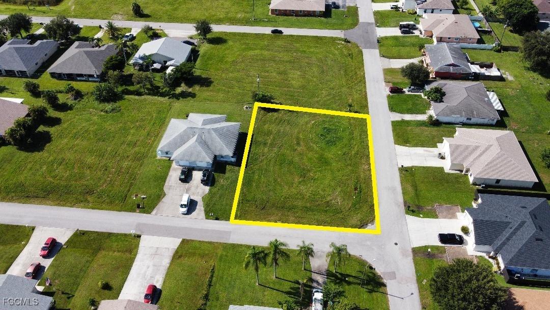 602 SE 9th St., Cape Coral, FL 33990