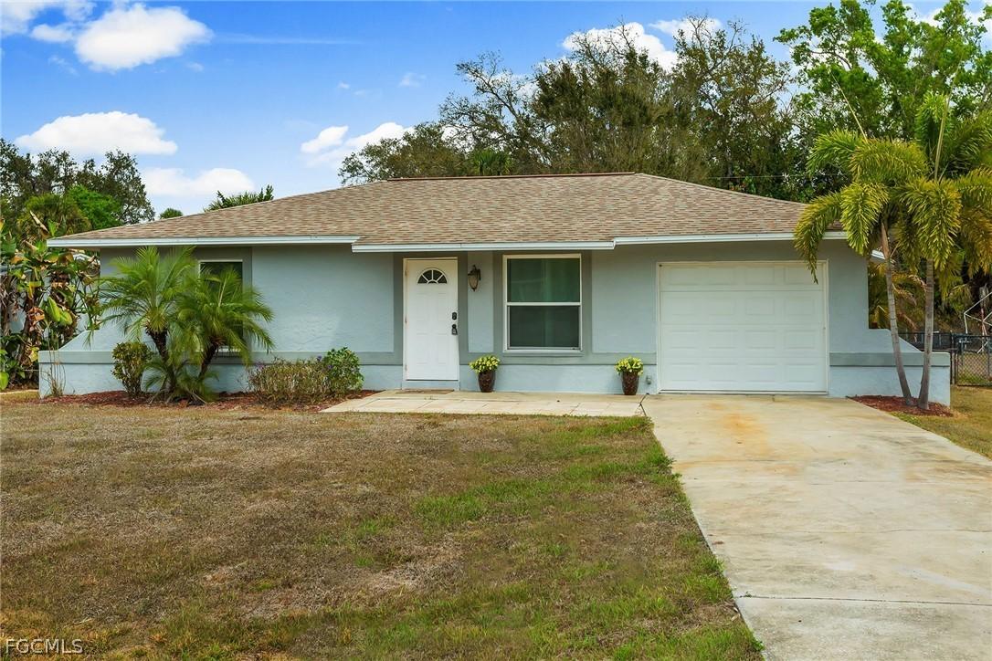 13944 Matanzas Dr., Fort Myers, FL 33905