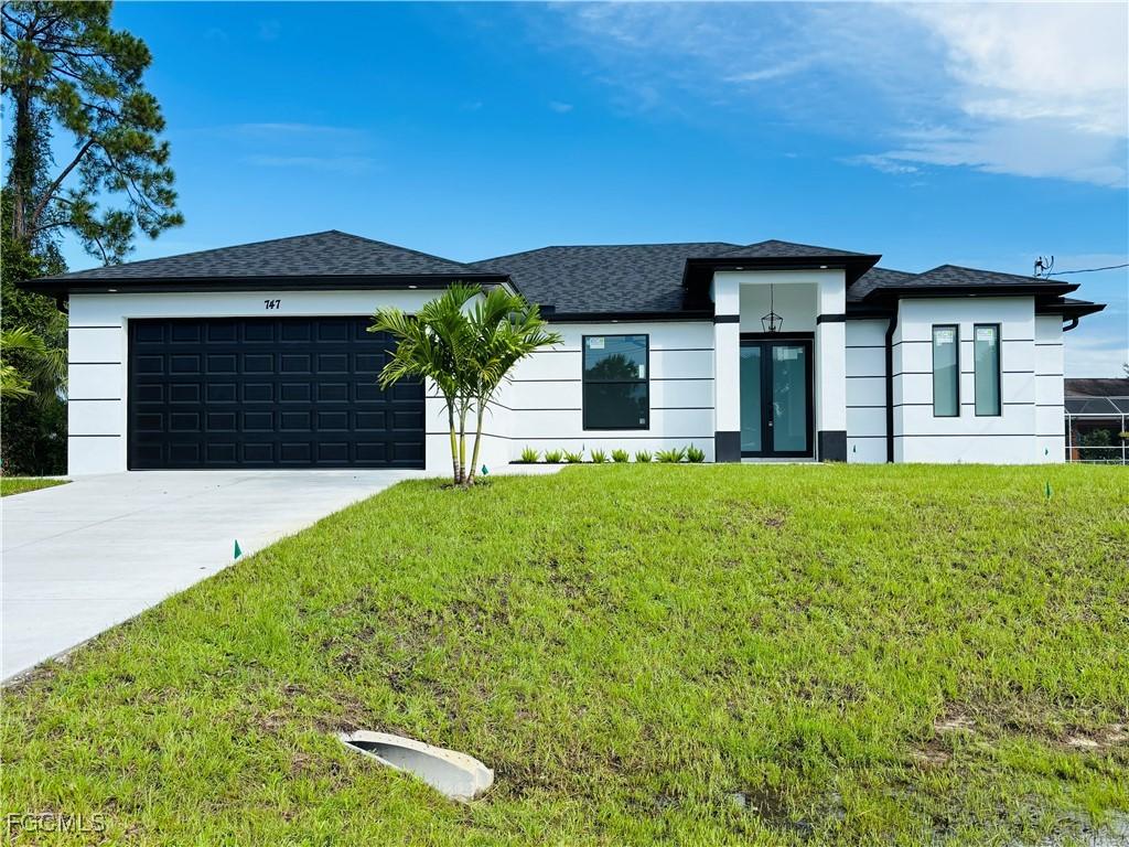 747 Spaulding St., Lehigh Acres, FL 33974