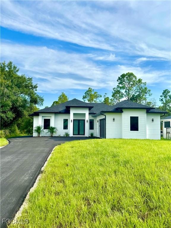 2558 72nd Ave., Naples, FL 34120