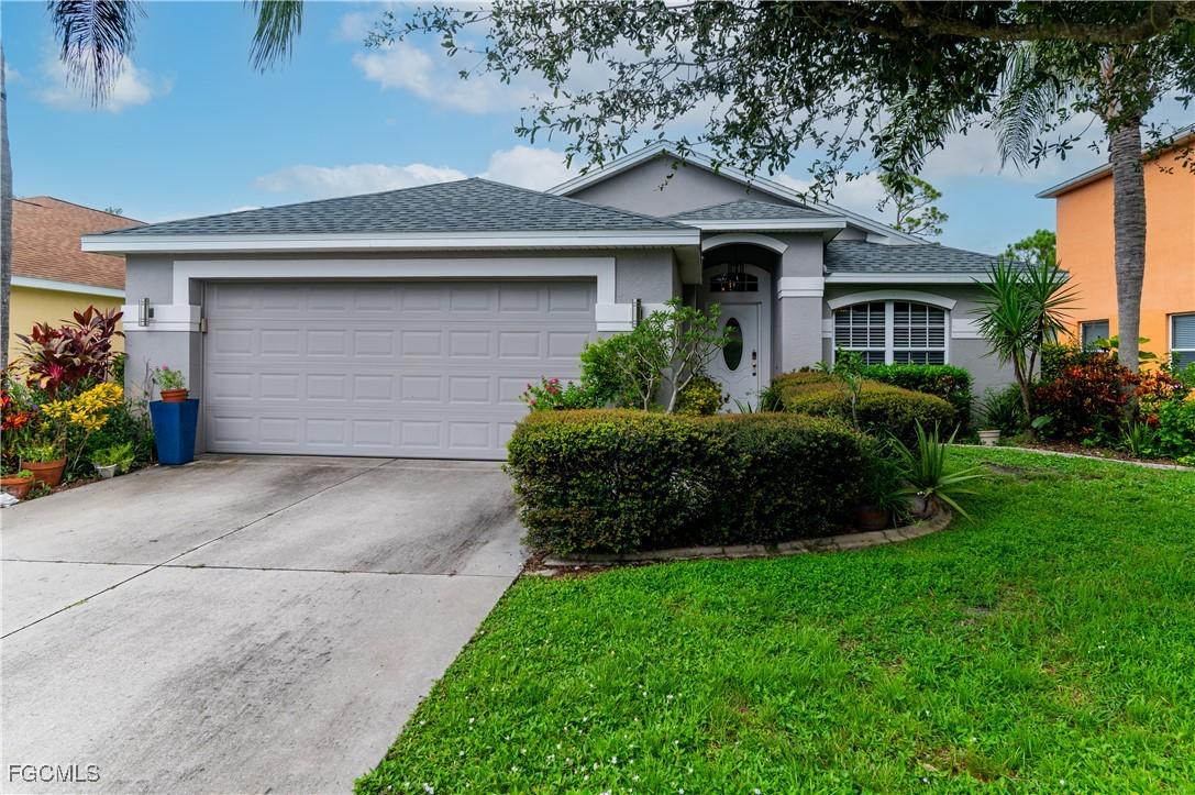 8809 Fawn Ridge Dr., Fort Myers, FL 33912