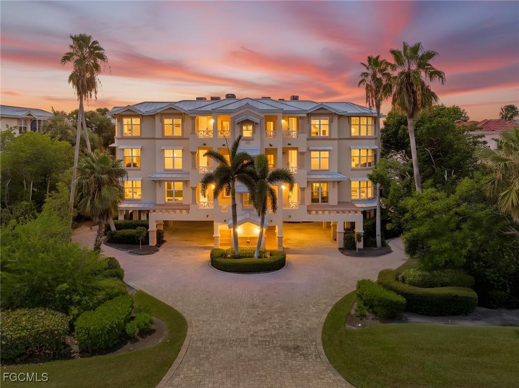 2675 Wulfert Rd. #5, Sanibel, FL 33957