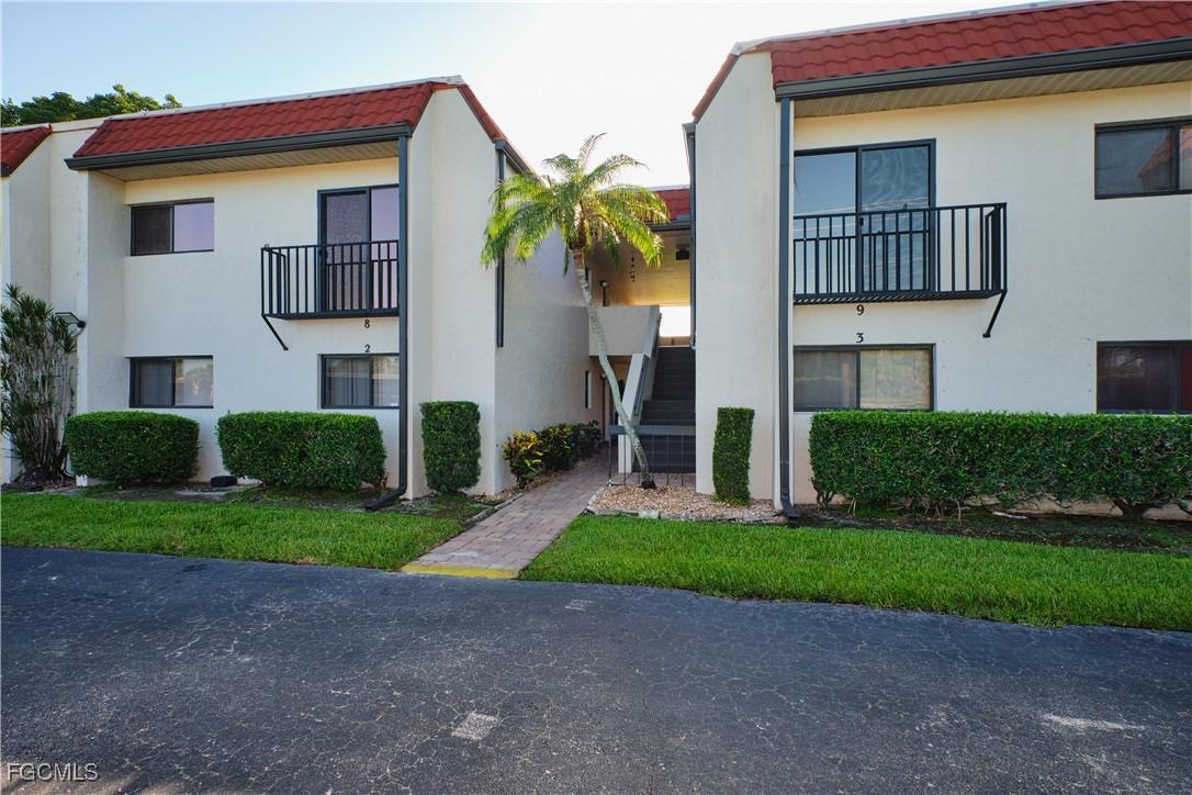 4728 Orange Grove Blvd. #3, North Fort Myers, FL 33903
