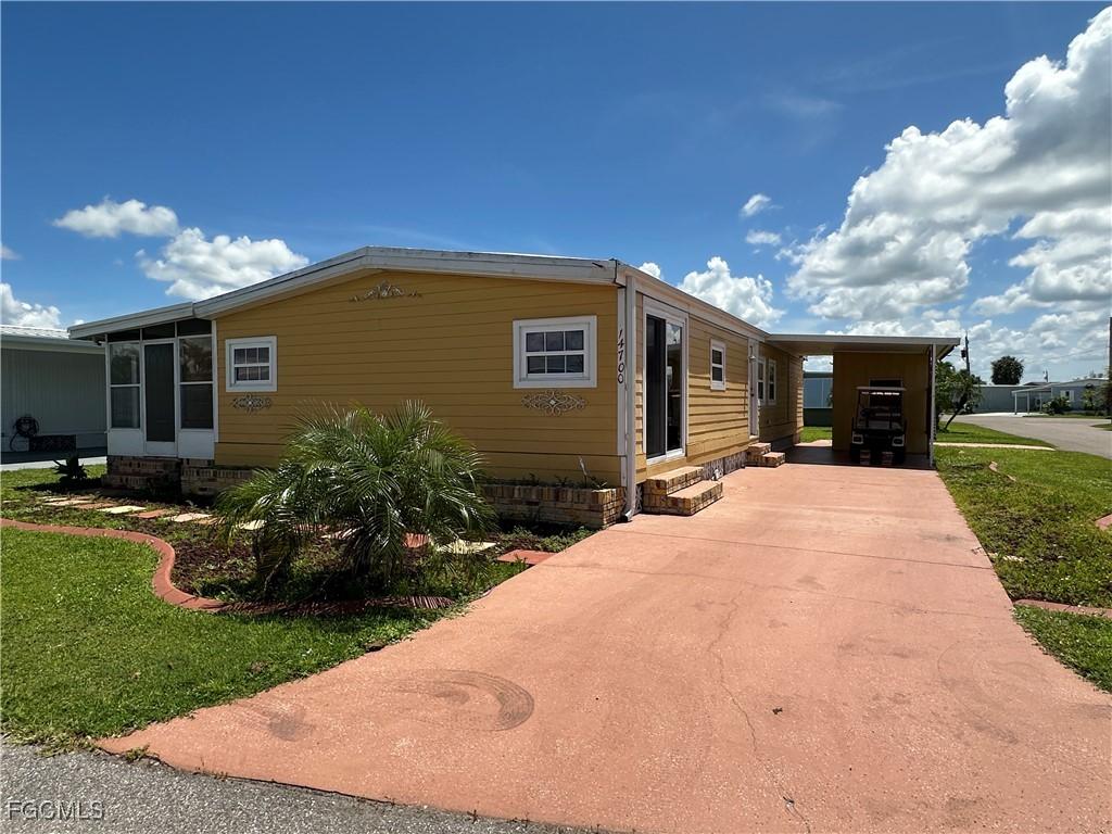 14700 Patrick Henry Rd., North Fort Myers, FL 33917