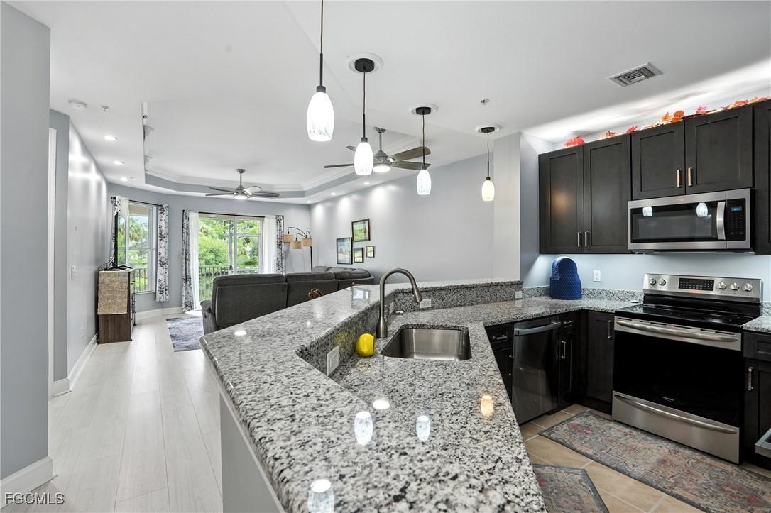 15256 Riverbend Blvd. #105, North Fort Myers, FL 33917