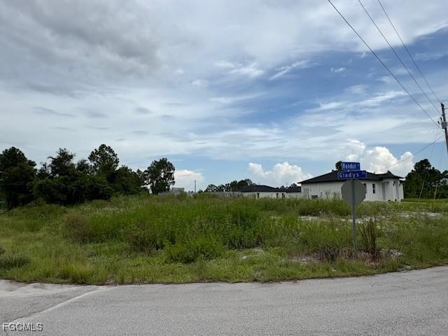 705 Randall Ave., Lehigh Acres, FL 33974