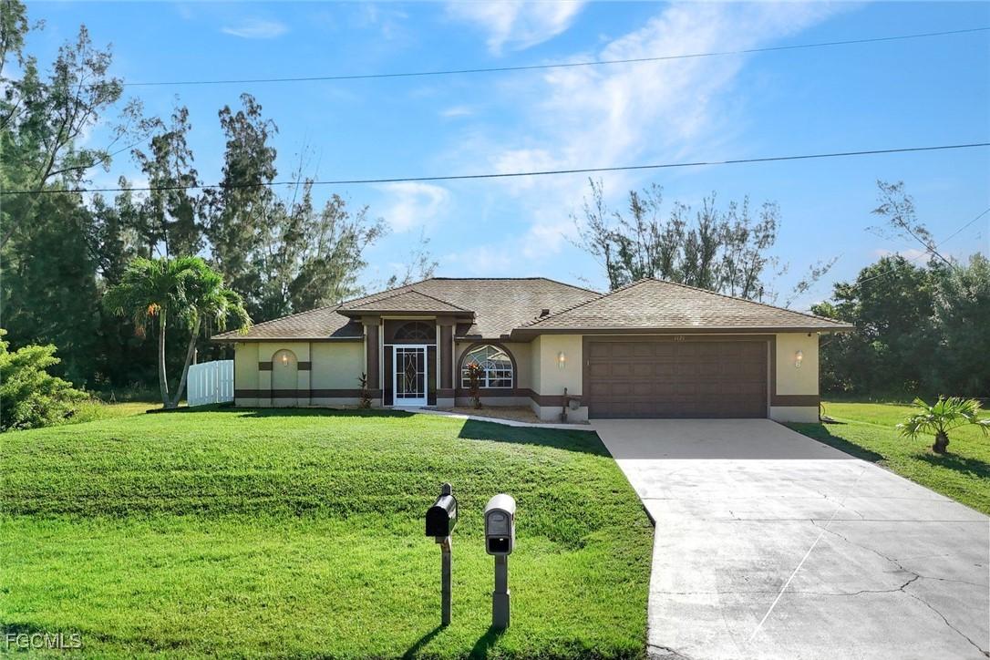 1121 NW 27th Ave., Cape Coral, FL 33993
