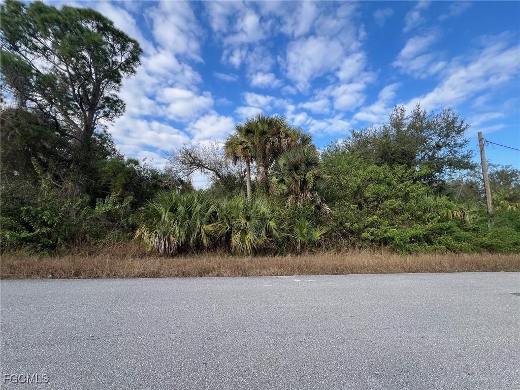 2319 Fitch Ave., Alva, FL 33920