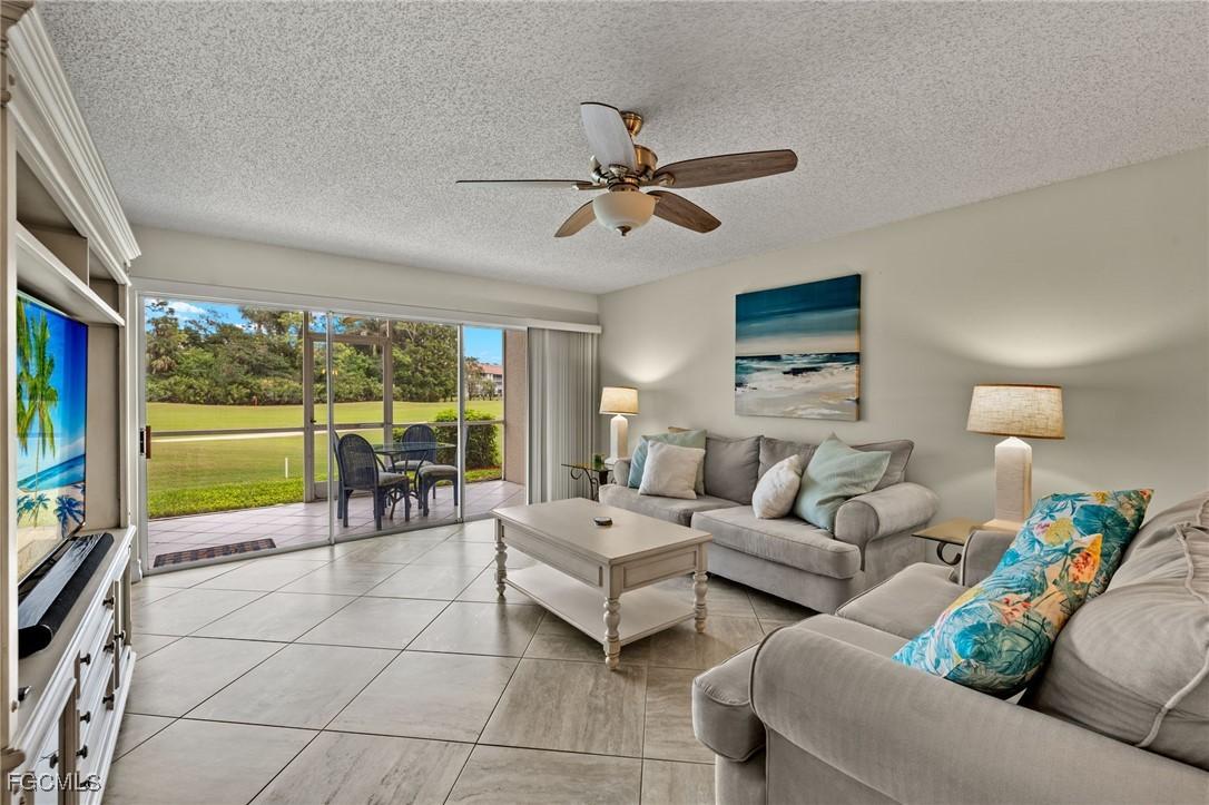 7025 Dennis Cir. #G104, Naples, FL 34104