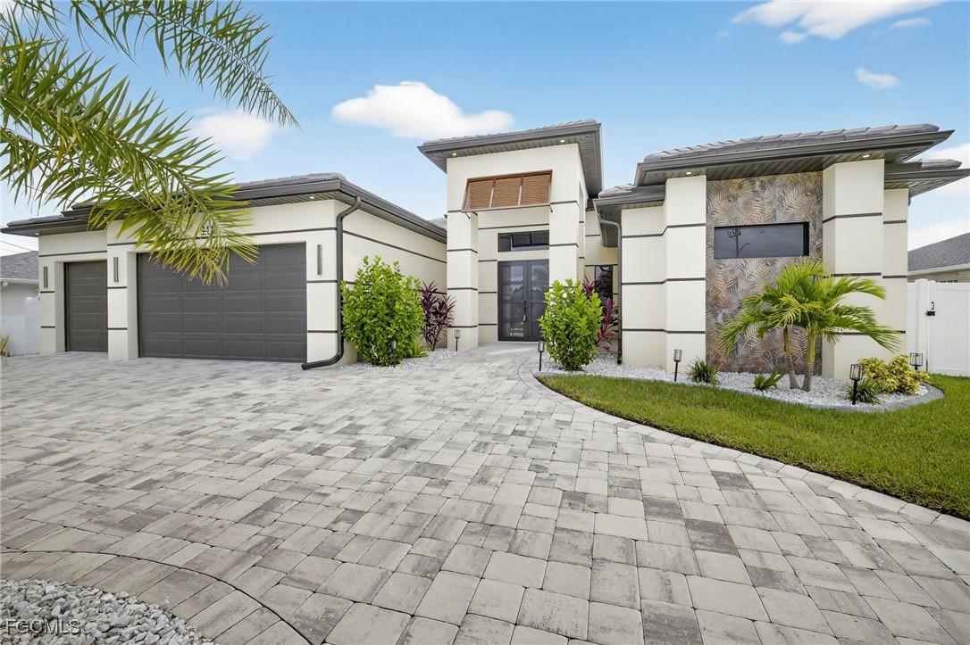 4411 Pelican Blvd., Cape Coral, FL 33914