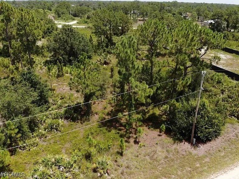 1155 Bayliss St., Lehigh Acres, FL 33974