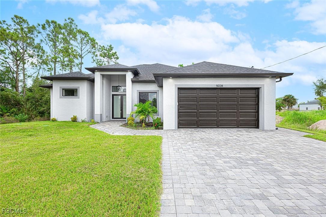 821 Atherton Ave., Lehigh Acres, FL 33971