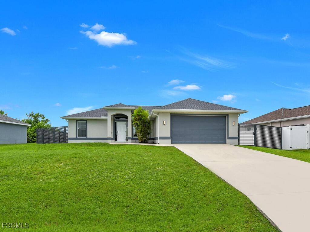 518 NW 11th Ter., Cape Coral, FL 33993