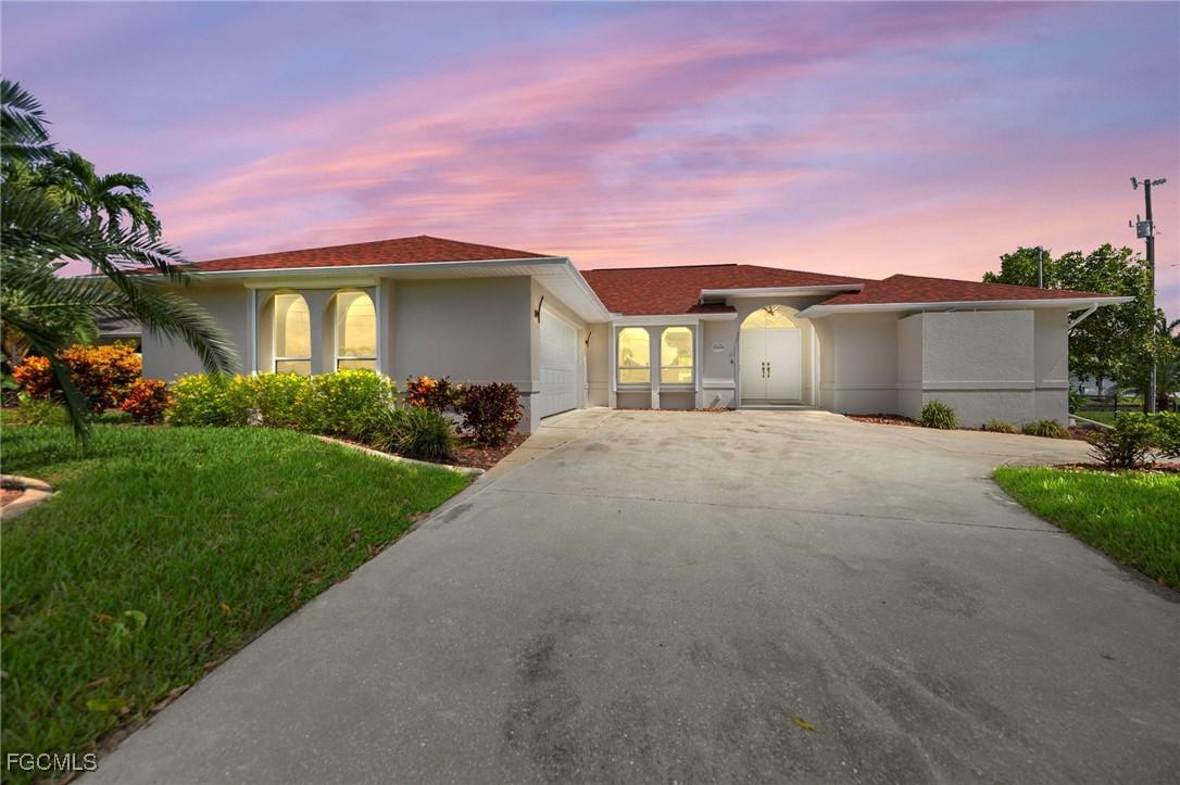 2223 SE 10th Ln., Cape Coral, FL 33990
