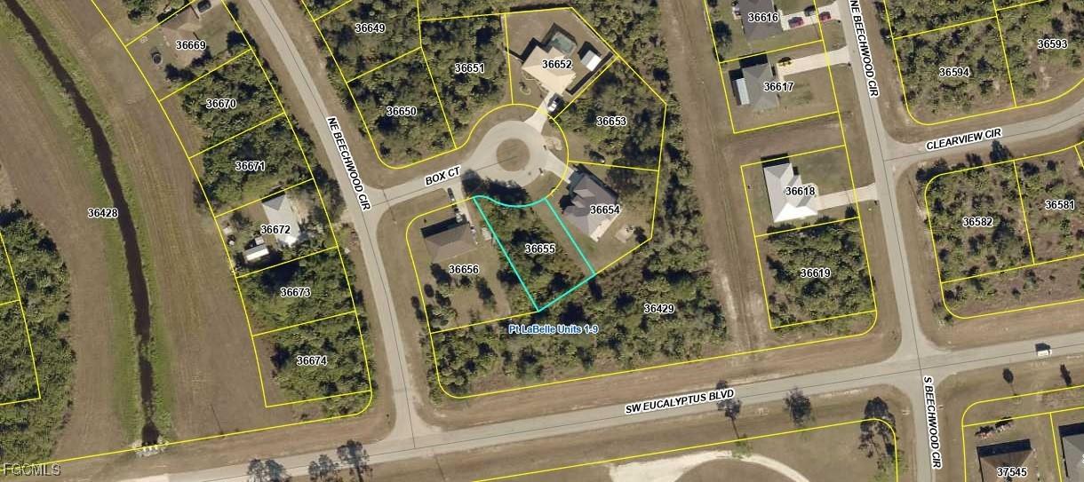 3004 Box Ct., Labelle, FL 33935