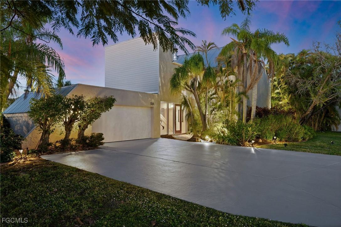 725 El Dorado Pkwy., Cape Coral, FL 33914