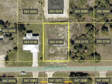 713 Carbon St., Lehigh Acres, FL 33974
