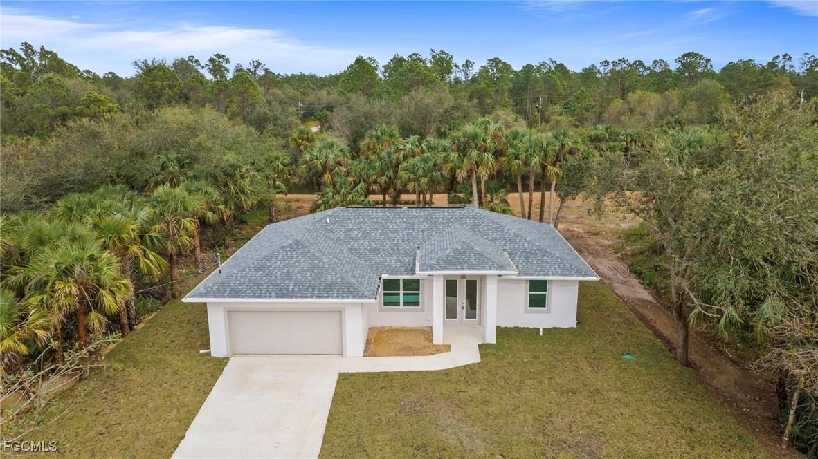 604 Columbus Ave., Lehigh Acres, FL 33972