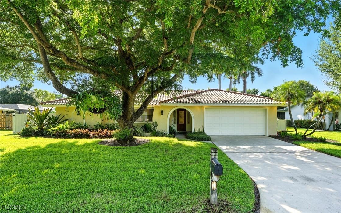 5651 Eichen Cir., Fort Myers, FL 33919