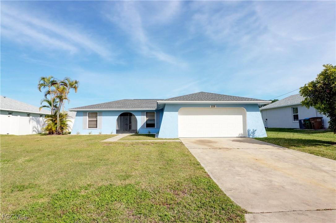 229 SW 45th St., Cape Coral, FL 33914