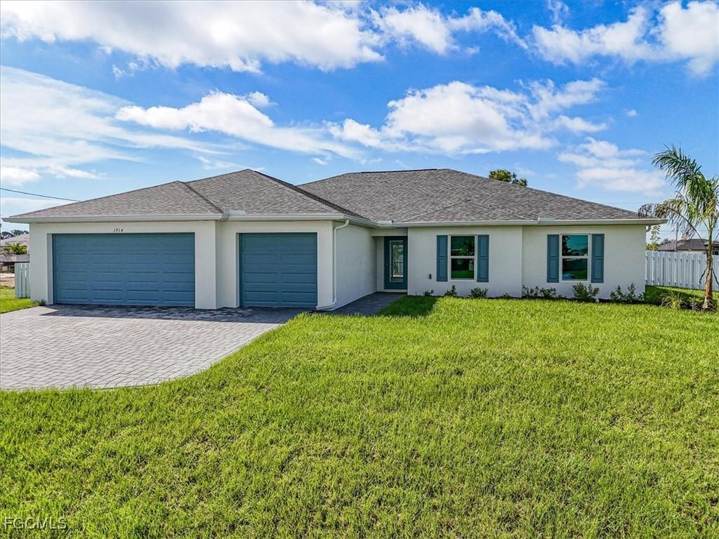 1914 NW 16th Ter., Cape Coral, FL 33993