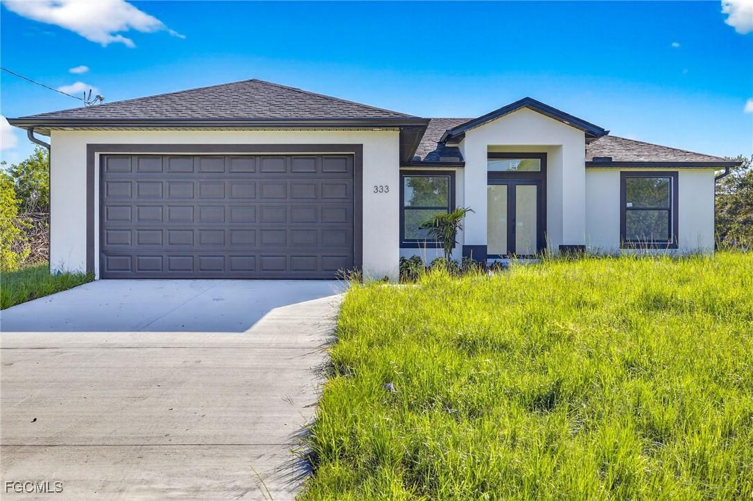333 Pinehurst Ave., Lehigh Acres, FL 33974