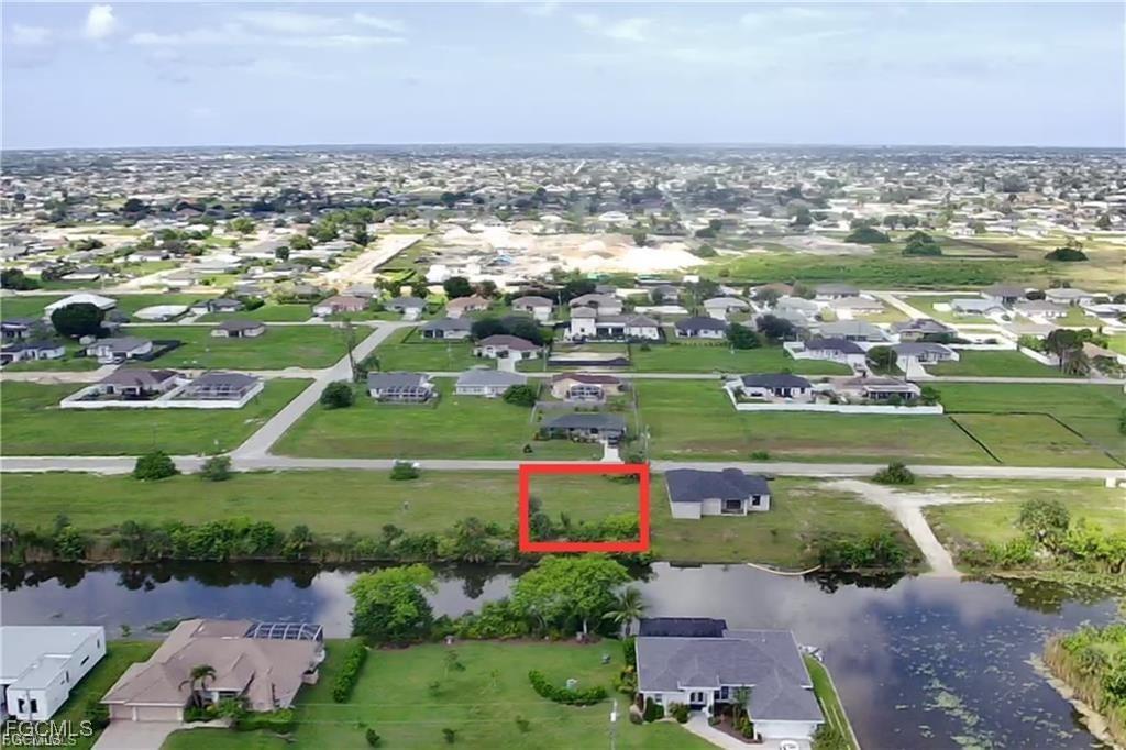 1121 NE 5th Pl., Cape Coral, FL 33909