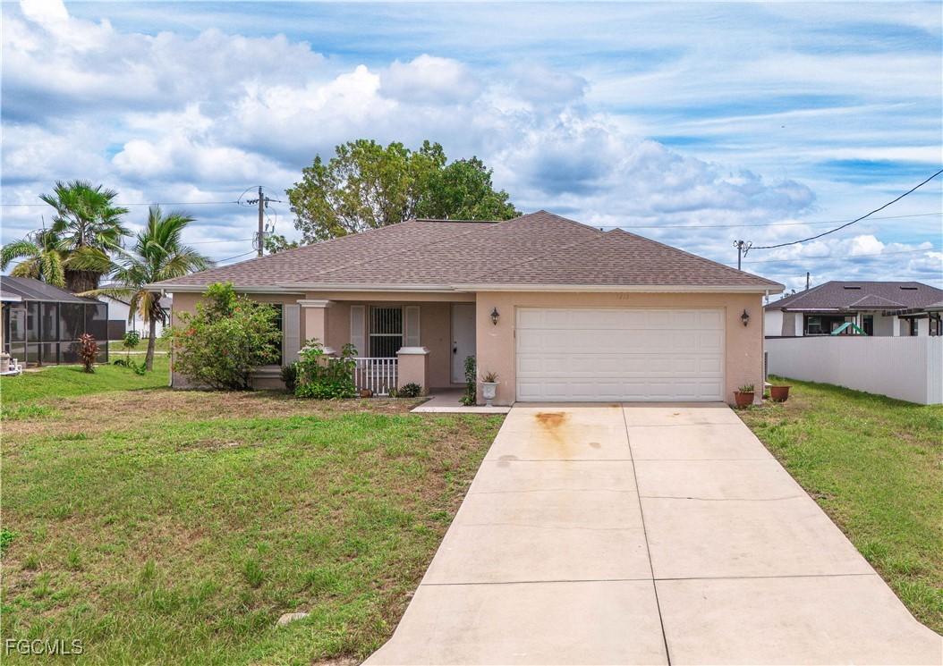 1213 NE 6th Ave., Cape Coral, FL 33909