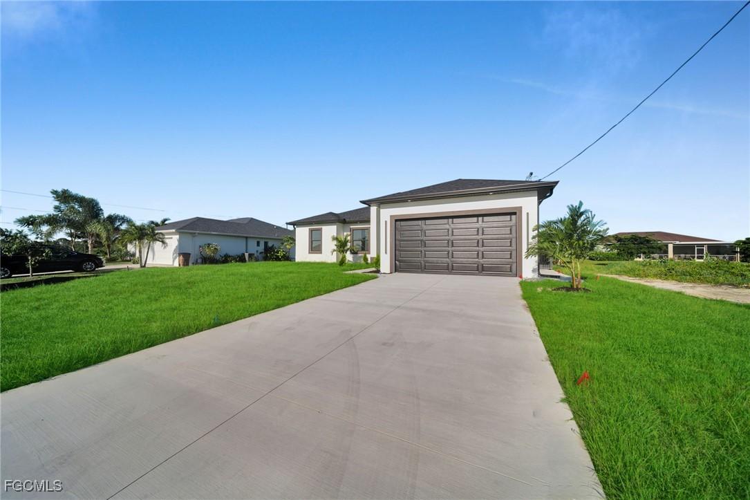 3102 Douglas Ave., Lehigh Acres, FL 33976