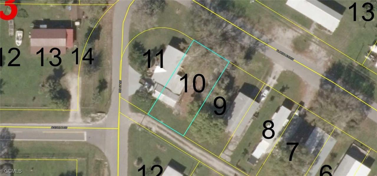 290 Florida Ln., Moore Haven, FL 33471