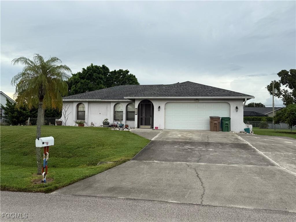 2202 NE 4th St., Cape Coral, FL 33909