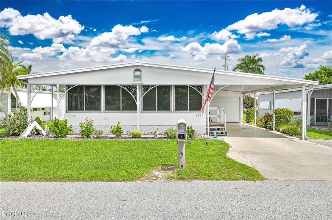 5191 Forest Park Dr., North Fort Myers, FL 33917