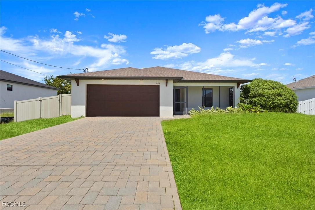 2705 NW 5th Ter., Cape Coral, FL 33993