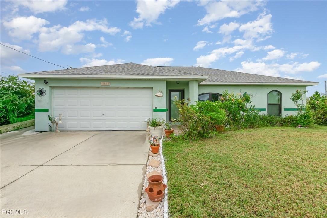 3043 SW 23rd Pl., Cape Coral, FL 33914