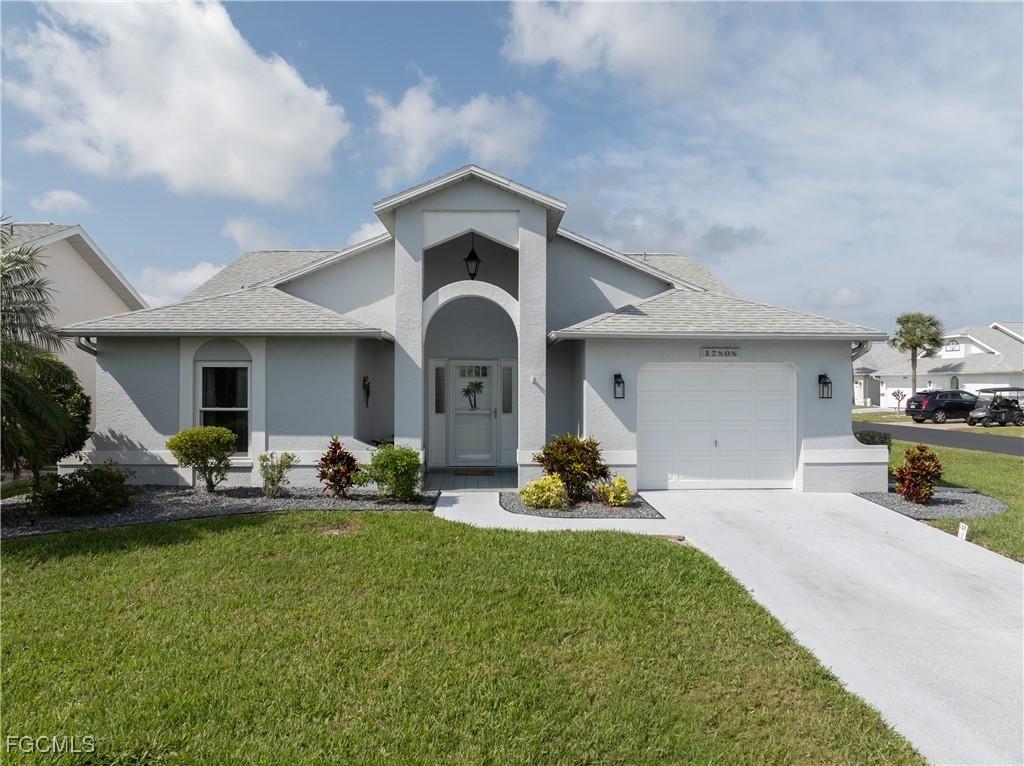 17808 Dracena Cir., North Fort Myers, FL 33917
