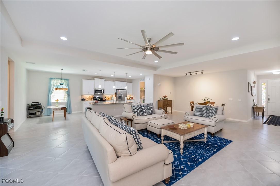 2663 SW 32nd St., Cape Coral, FL 33914