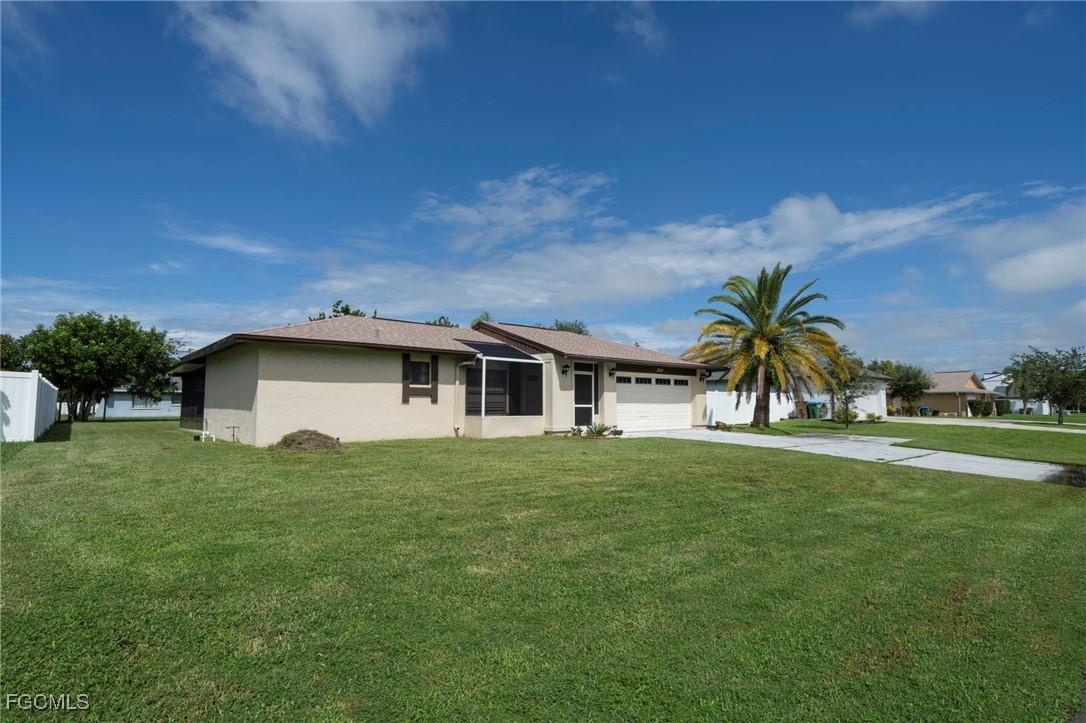 1914 Country Club Blvd., Cape Coral, FL 33990