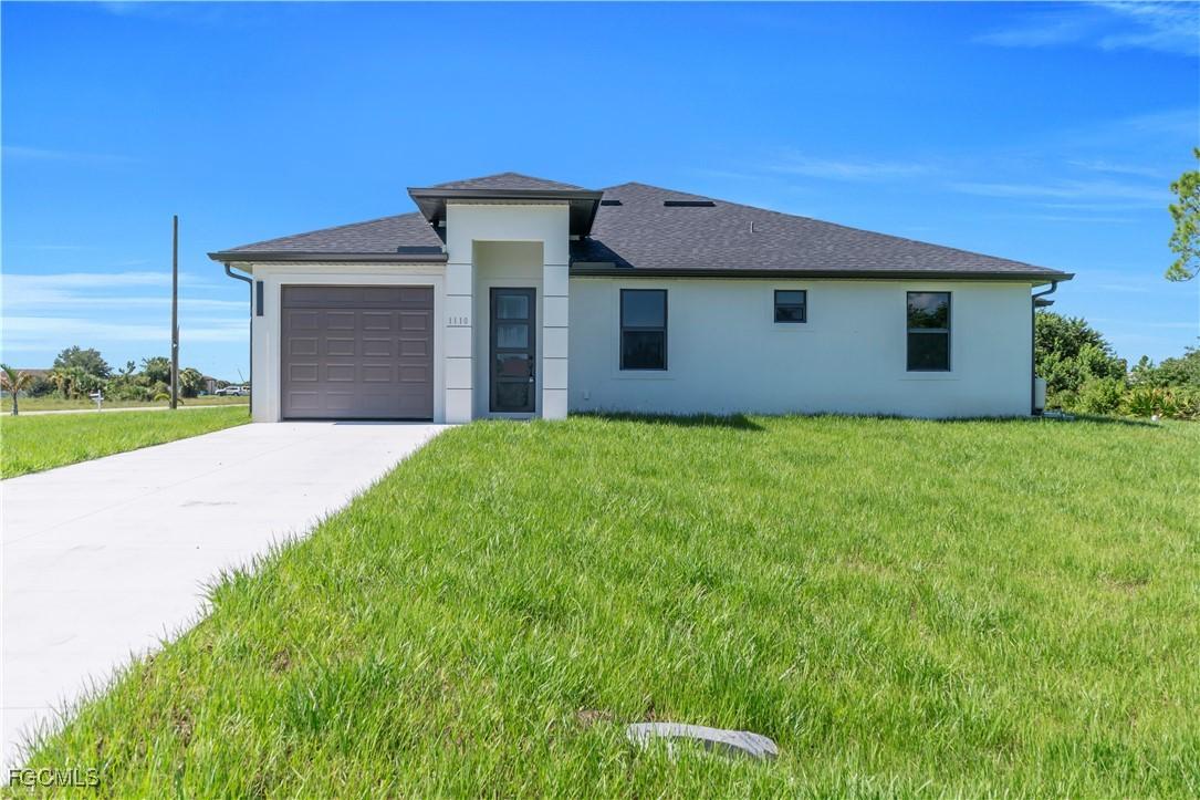 1110-1112 Eisenhower Blvd., Lehigh Acres, FL 33974