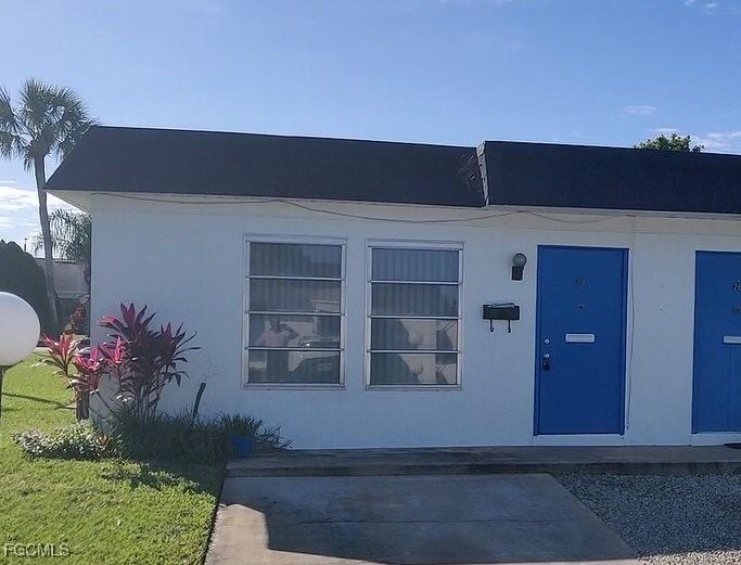 28 Temple Ct., Lehigh Acres, FL 33936