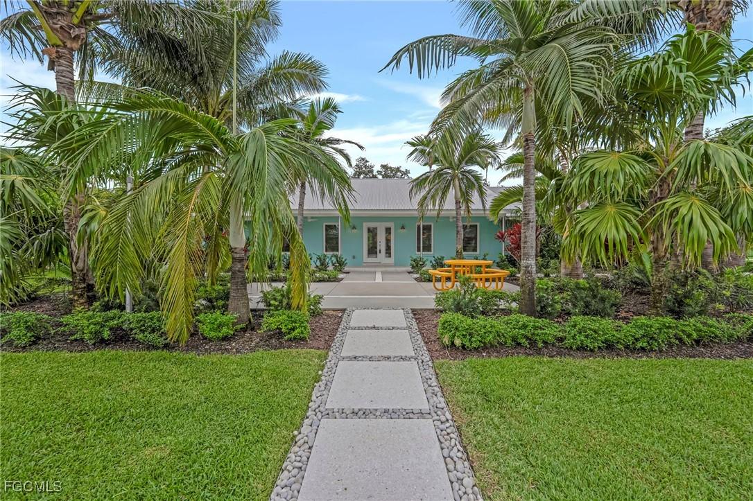 1245 Gasparilla Dr., Fort Myers, FL 33901