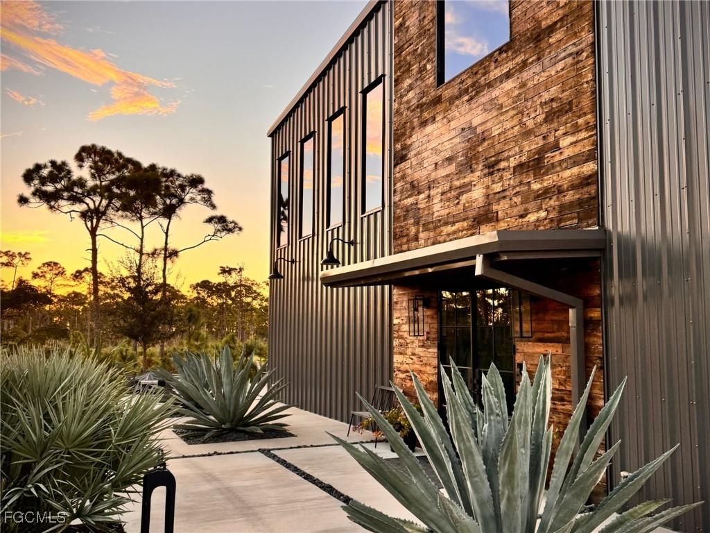 4412 Pinetree Blvd., St James City, FL 33956