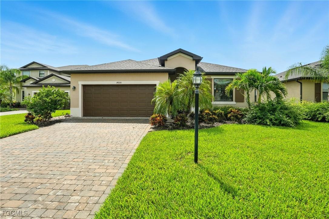 14600 Monrovia Ln., Fort Myers, FL 33905
