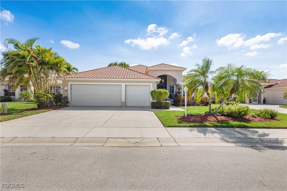2060 Corona Del Sire Dr., North Fort Myers, FL 33917