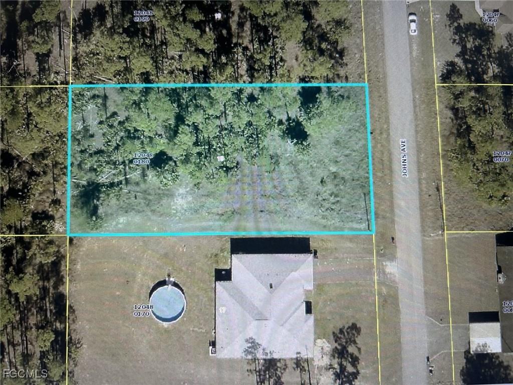 711 Johns Ave., Lehigh Acres, FL 33972